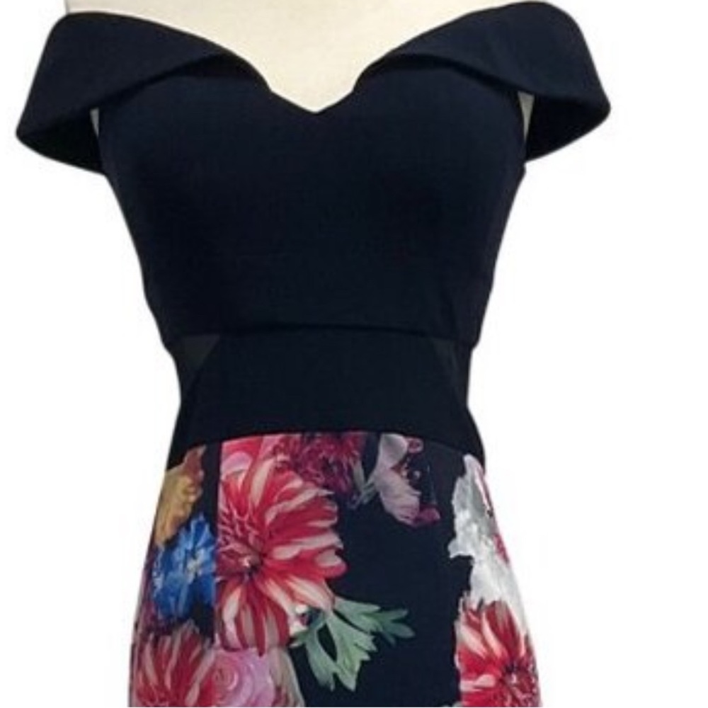 Off-Shoulder Floral Mermaid Gown
